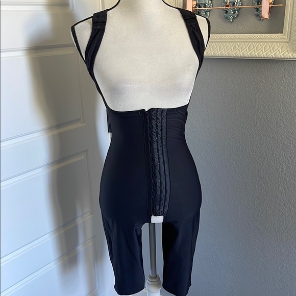 Black Shapewear Bodysuit - Picture 1 of 8